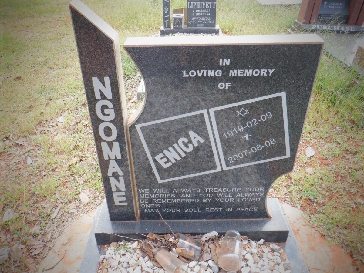 NGOMANE Enica 1919-2007