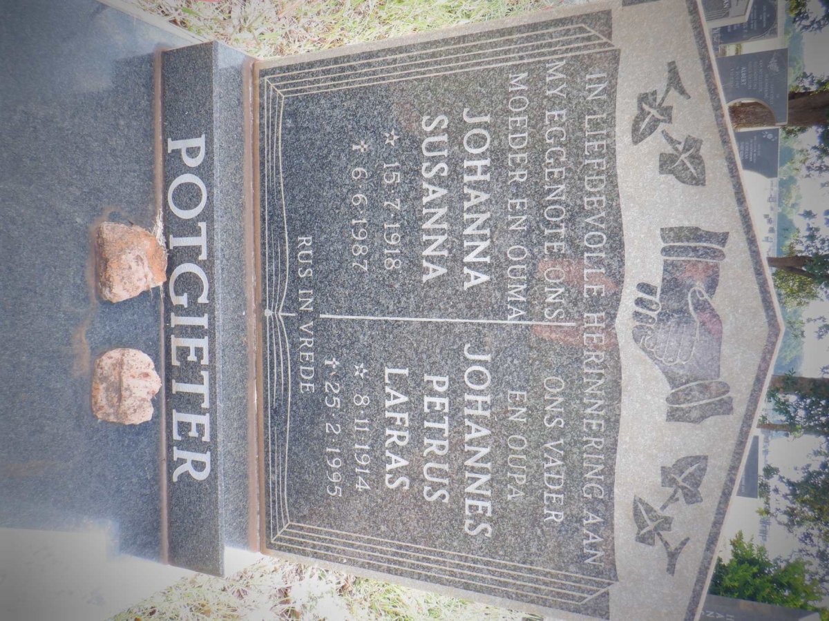 POTGIETER Johannes Petrus Lafras 1914-1995 &amp; Johanna Susanna 1918-1987