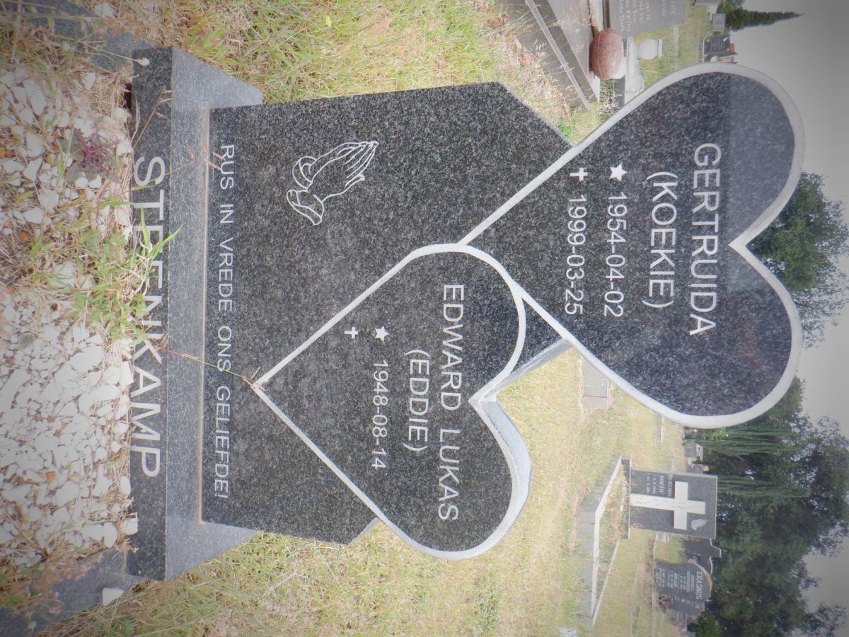 STEENKAMP Edward Lukas 1948- &amp; Gertruida 1954-1999