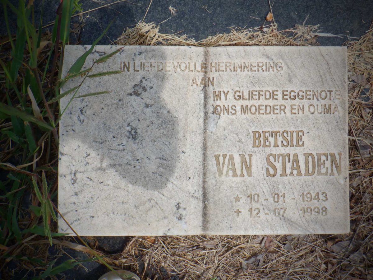 STADEN Betsie, van 1943-1998