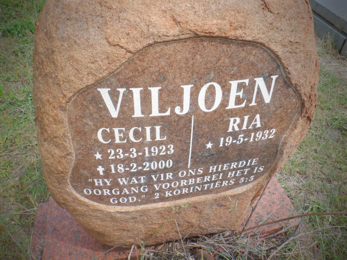 VILJOEN Cecil 1923-2000 &amp; Ria 1932-