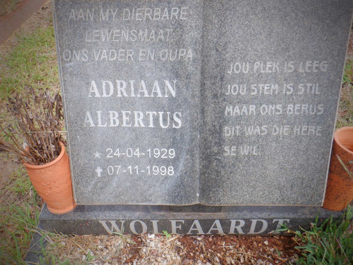 WOLFAARDT Adriaan Albertus 1929-1998