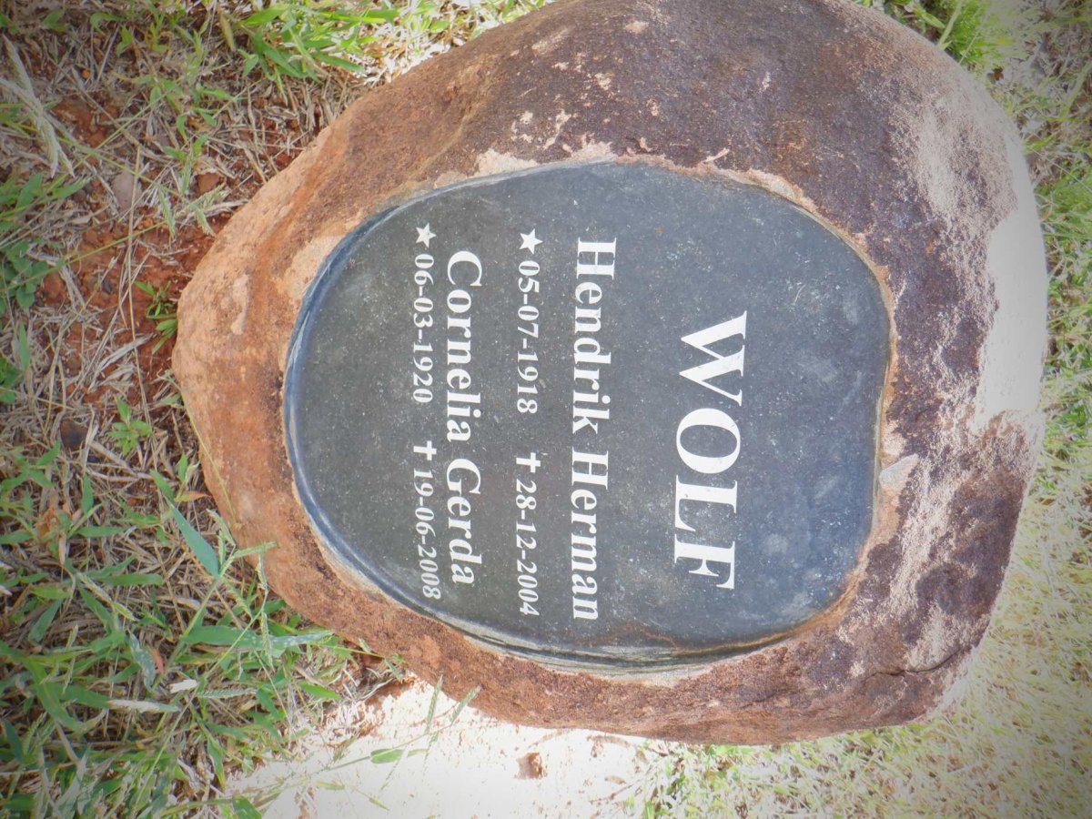WOLF Hendrik Herman 1918-2004 &amp; Cornelia Gerda 1920-2008