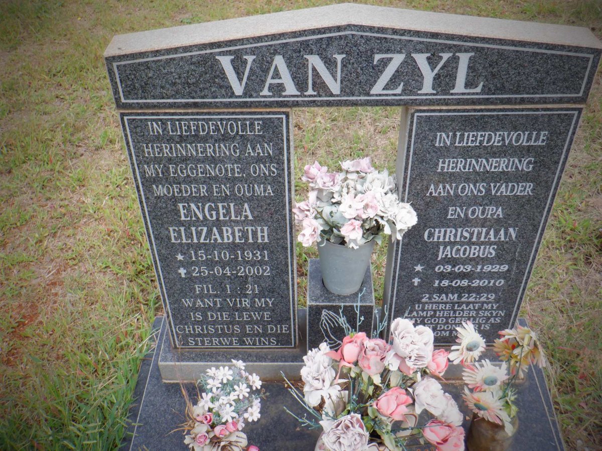 ZYL Christiaan Jacobus, van 1929-2010 &amp; Engela Elizabeth 1931-2002