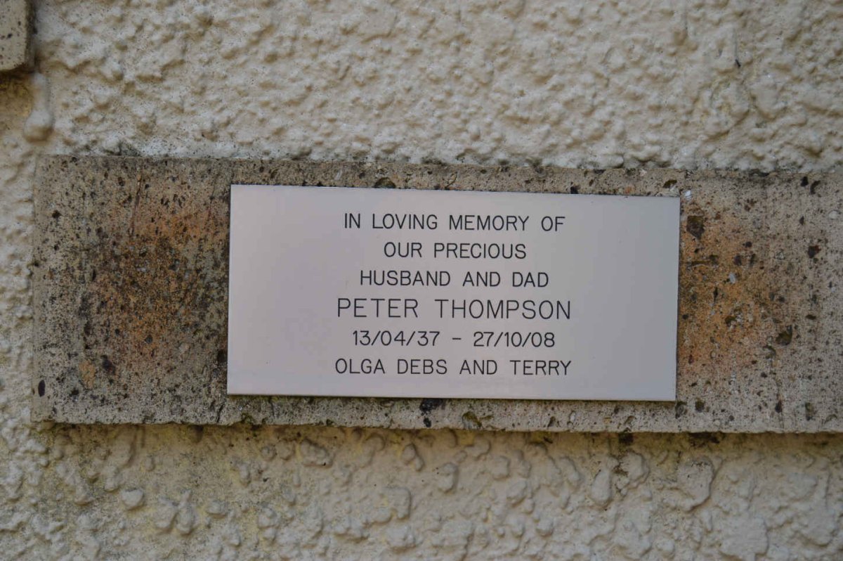 THOMPSON Peter 1937-2008