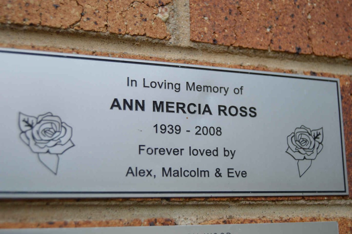 ROSS Ann Mercia 1939-2008