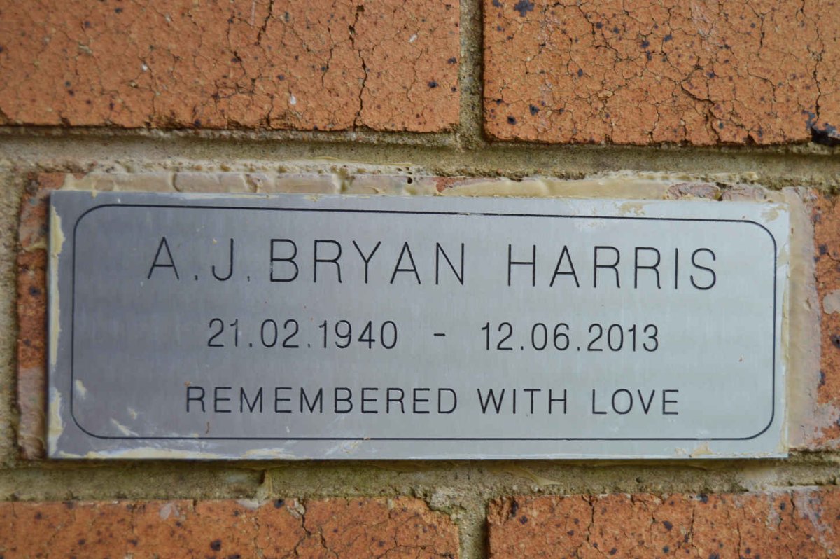 HARRIS A.J. Bryan 1940-2013