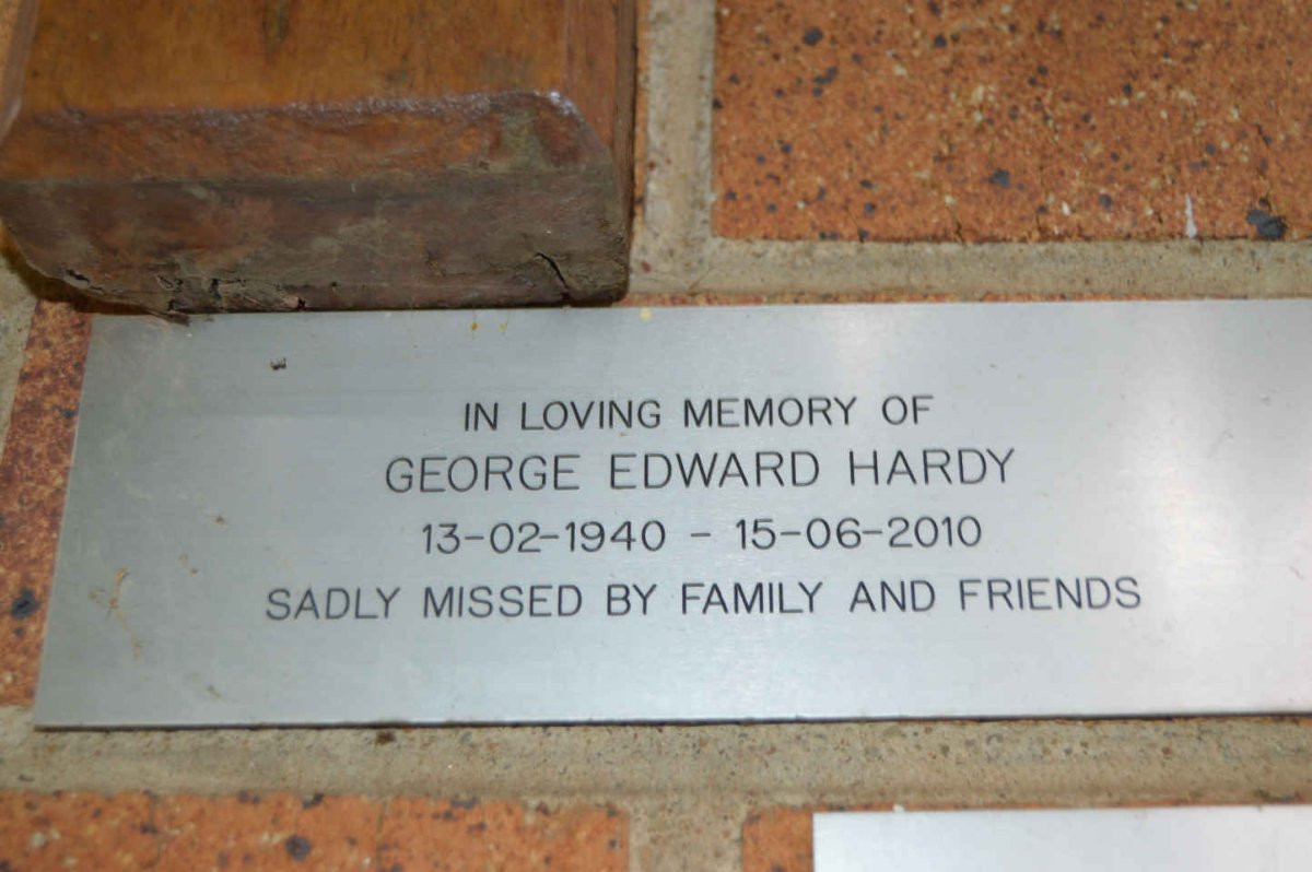 HARDY George Edward 1940-2010