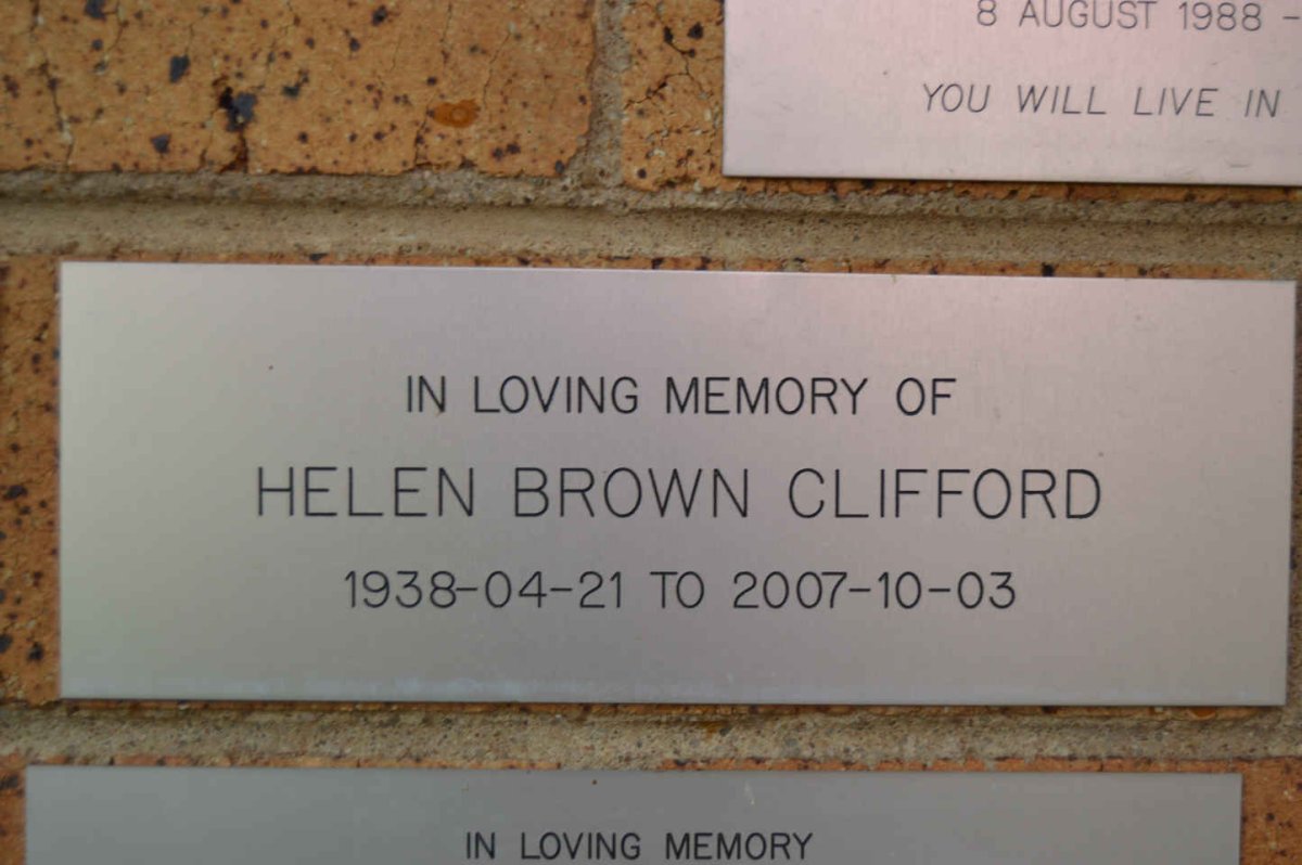 CLIFFORD Helen Brown 1938-2007