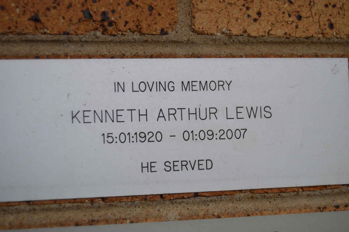 LEWIS Kenneth Arthur 1920-2007