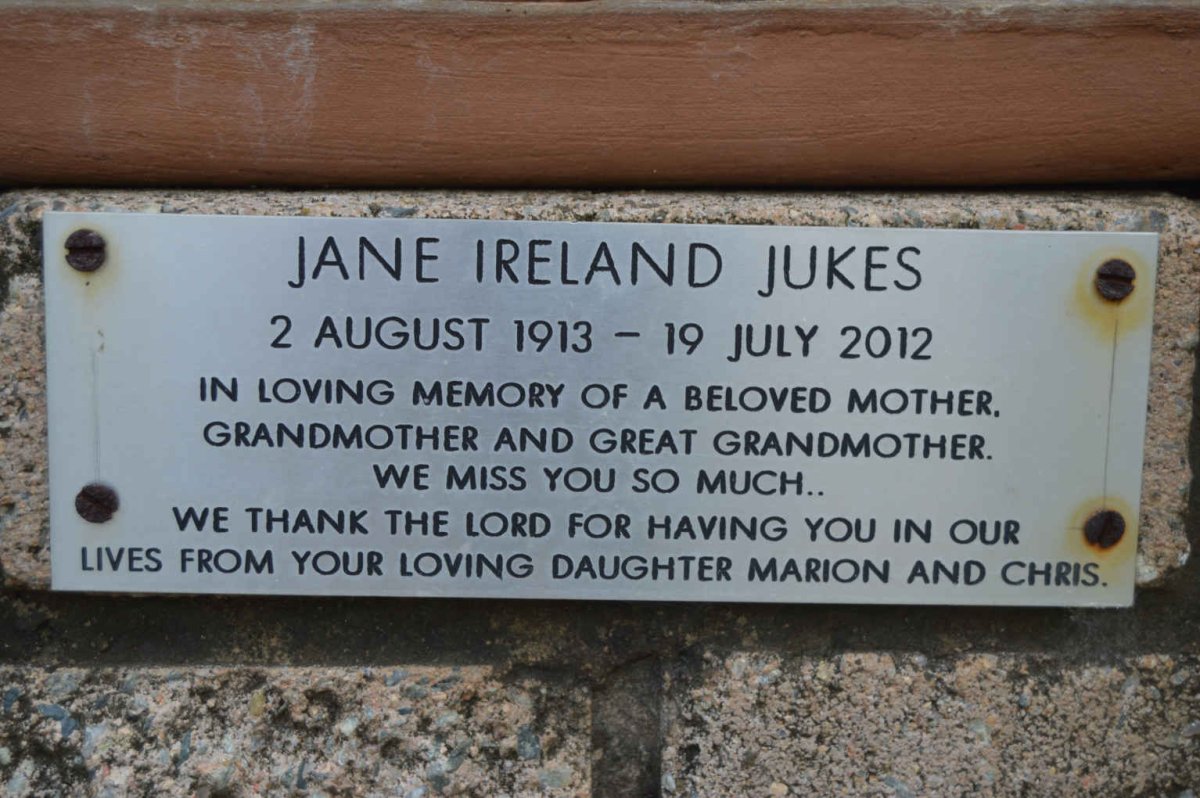 JUKES Jane Ireland 1913-2012