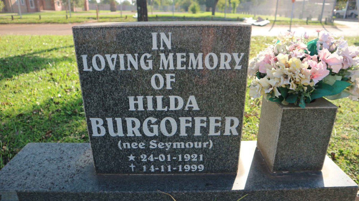 BURGOFFER Hilda nee SEYMOUR 1921-1999