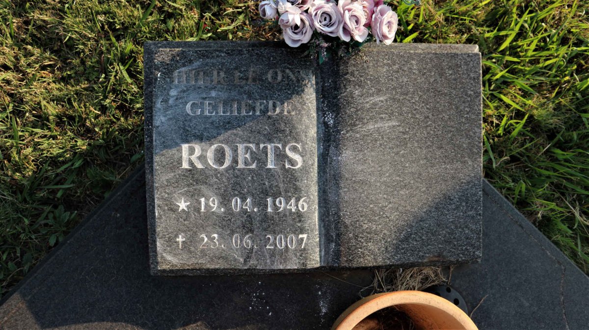 BEZUIDENHOUT Roets 1946-2007
