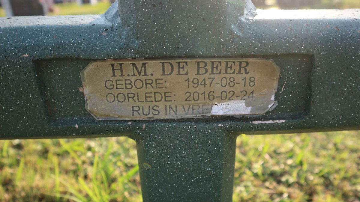 BEER M.F., de 1934-2013 &amp; H.M. 1947-2016