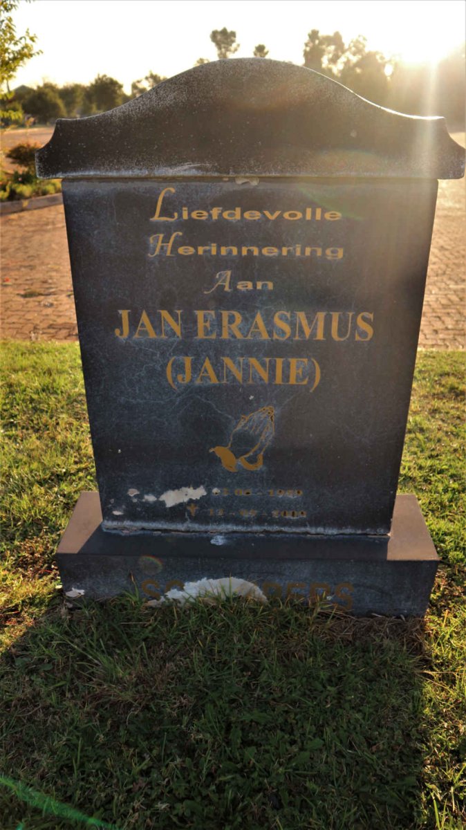 ERASMUS Jan 19?9-200?