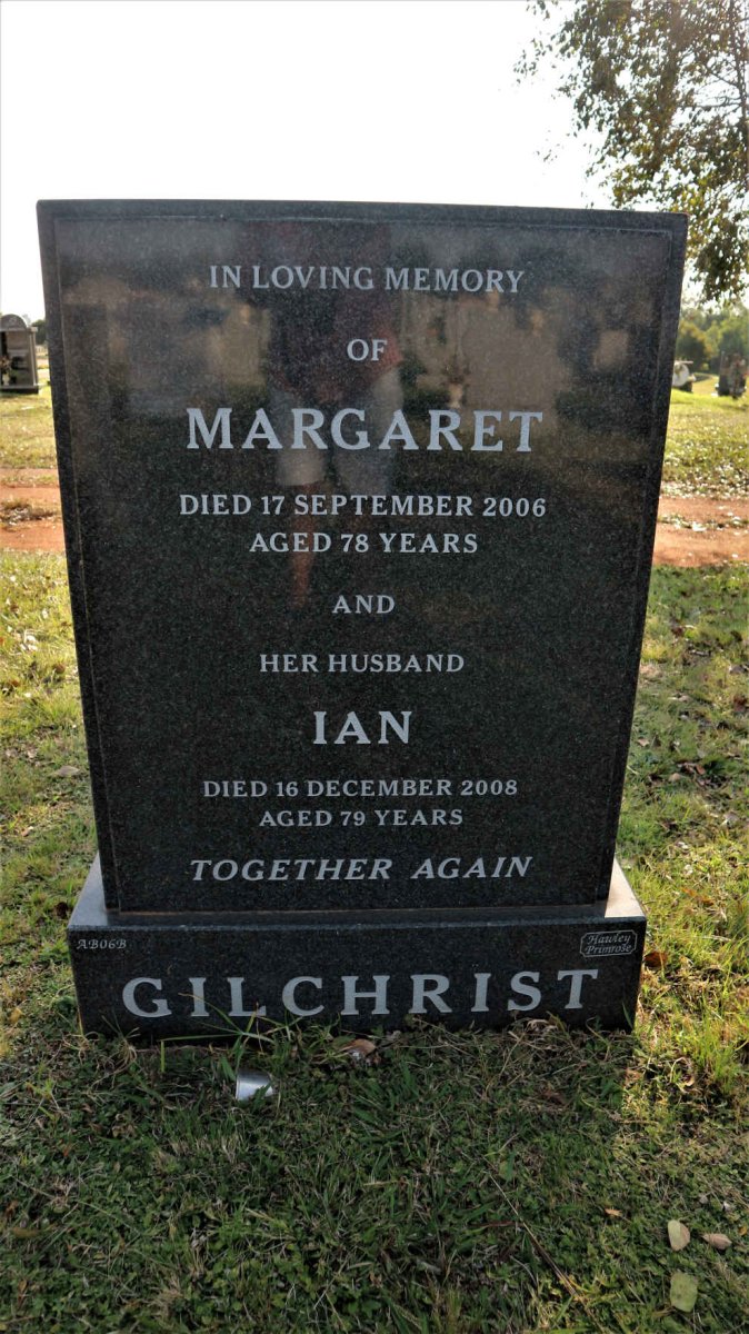 GILCHRIST Ian -2008 &amp; Margaret -2006