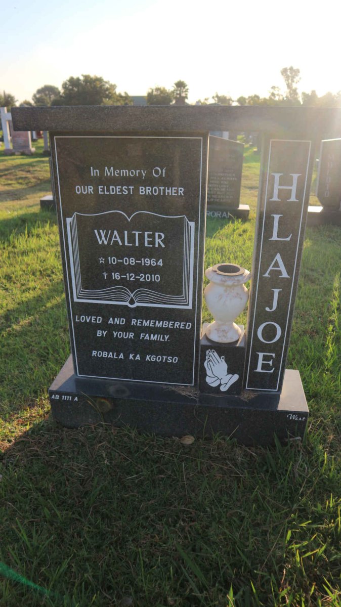 HLAJOE Walter 1964-2010