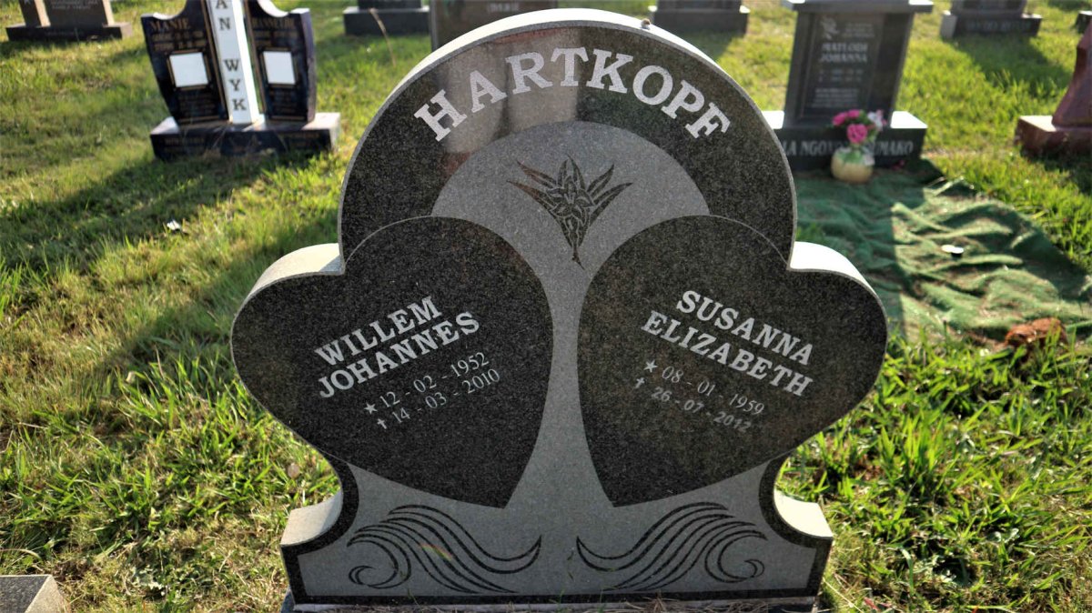 HARTKOPF Willem Johannes 1952-2010 &amp; Susanna Elizabeth 1959-2012