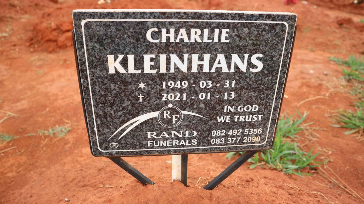 KLEINHANS Charlie 1949-2021