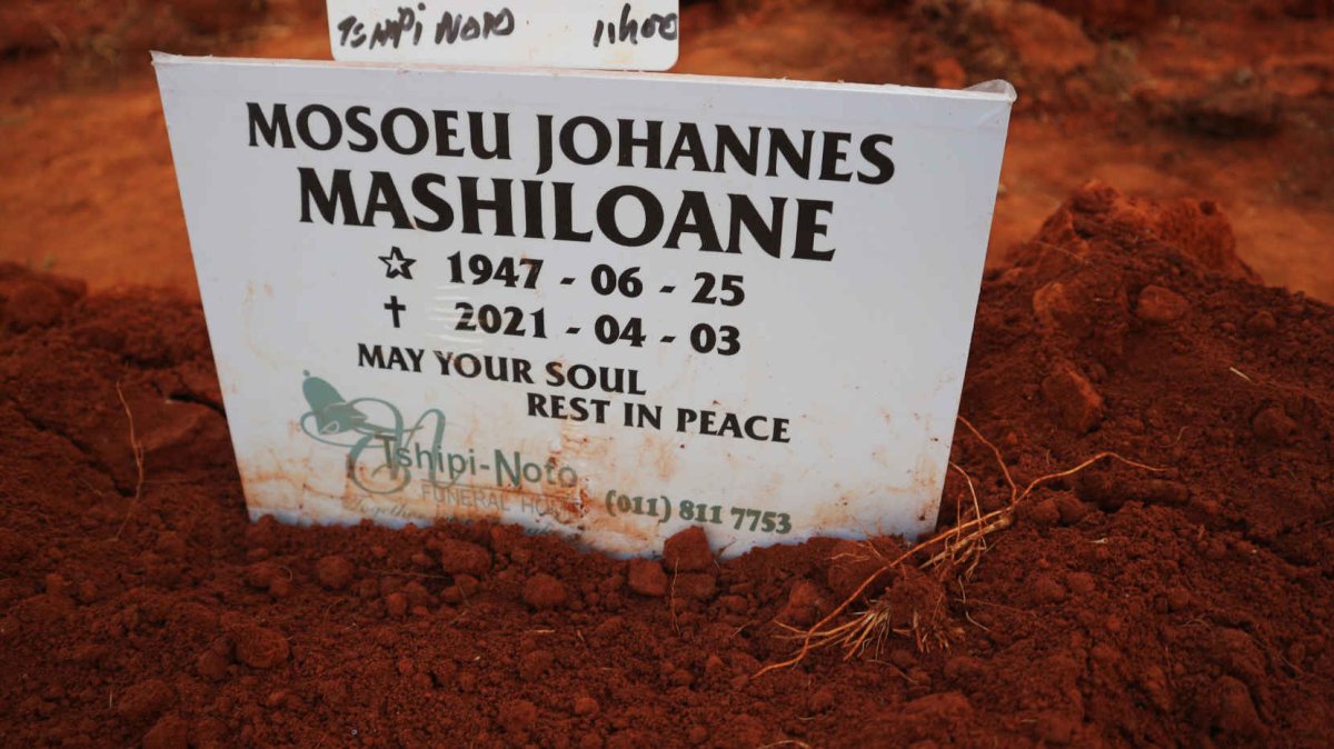 MASHILOANE Mosoeu Johannes 1947-2021