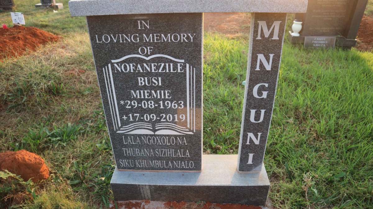 MNGUNI Nofanezile Busi Miemie 1963-2019