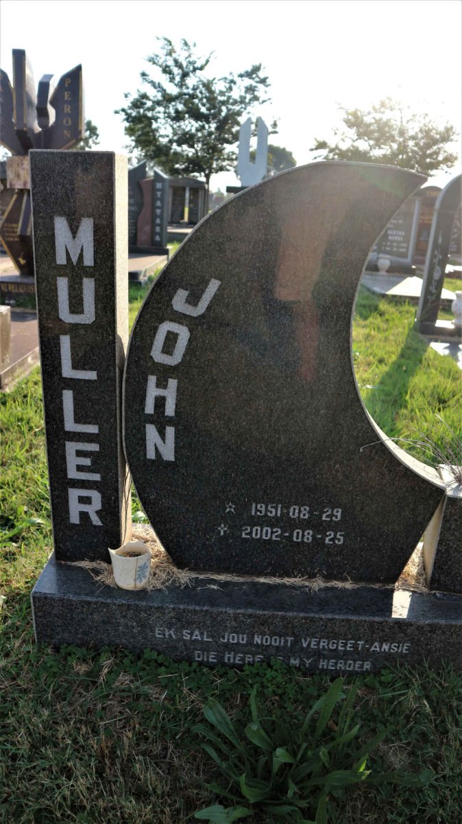 MULLER John 1951-2002