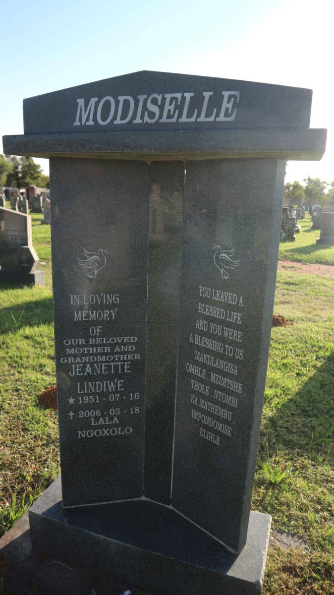 MODISELLE Jeanette Lindiwe 1951-2006