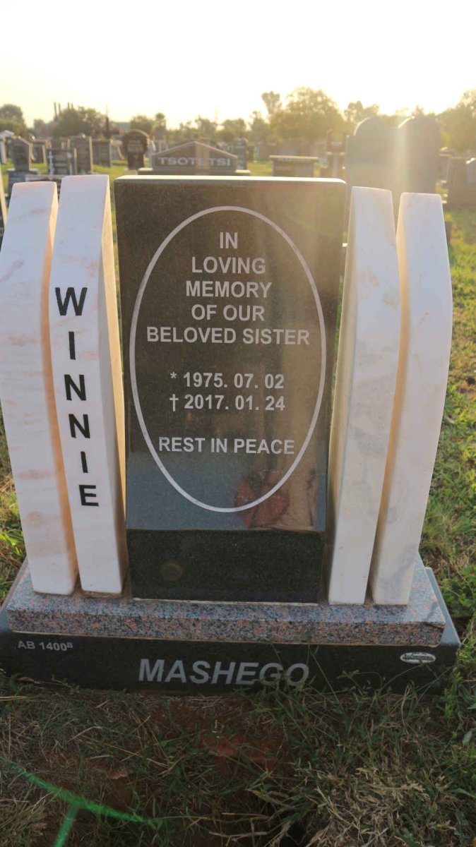 MASHEGO Winnie 1975-2017