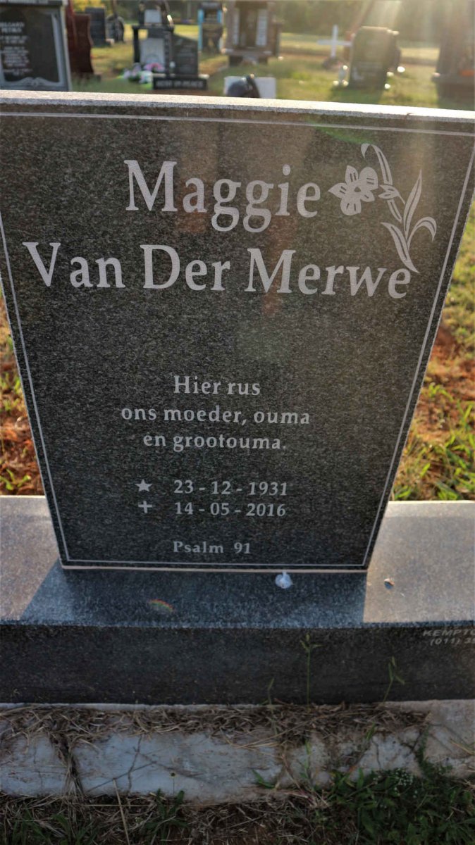 MERWE Maggie, van der 1931-2016