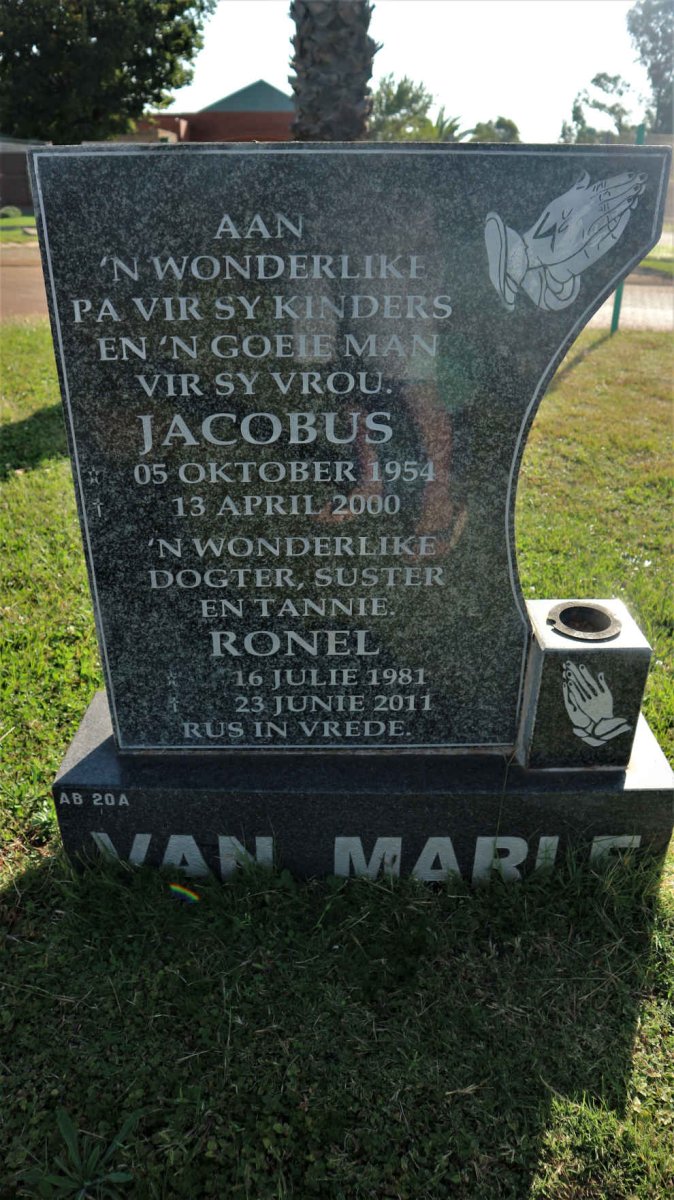 MARIE Jacobus, van 1954-2000 :: VAN MARIE Ronel 1981-2011
