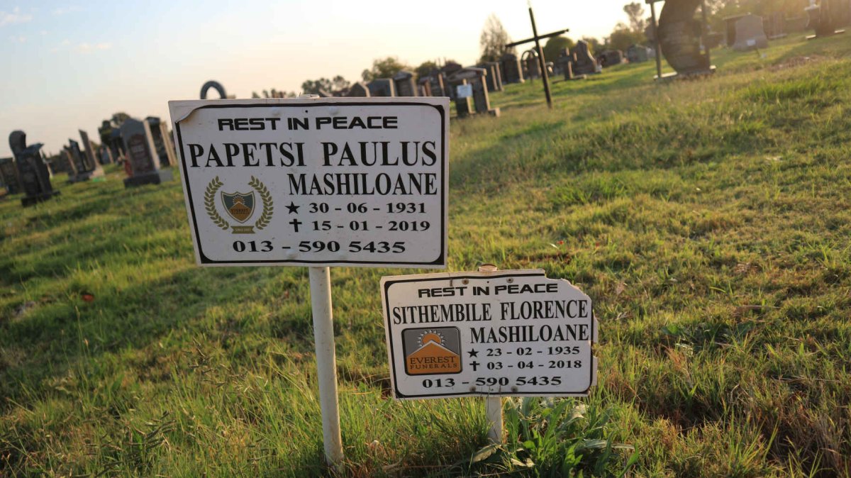 MASHILOANE Papetsi Paulus 1931-2019 &amp; Sithembile Florence 1935-2018