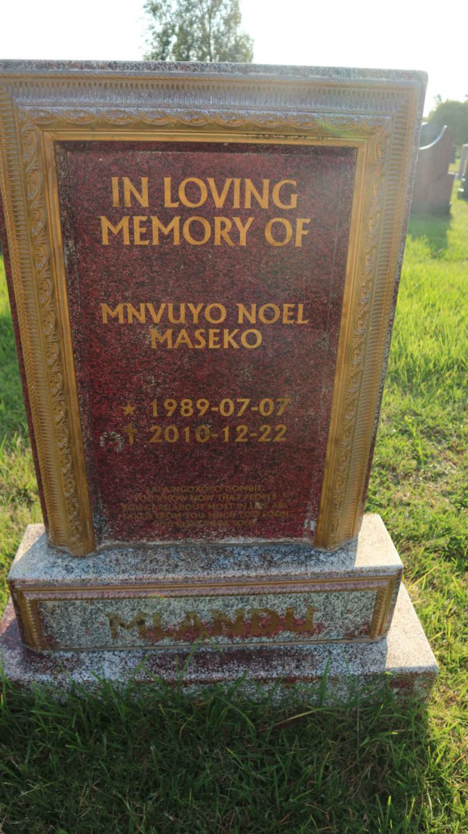 MASEKO Mnvuyo Noel 1989-2010