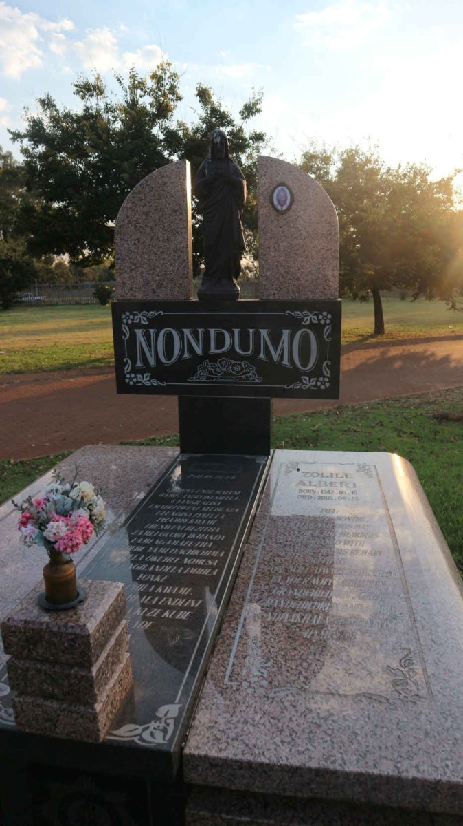NONDUMO Zolile Albert 1942-2005