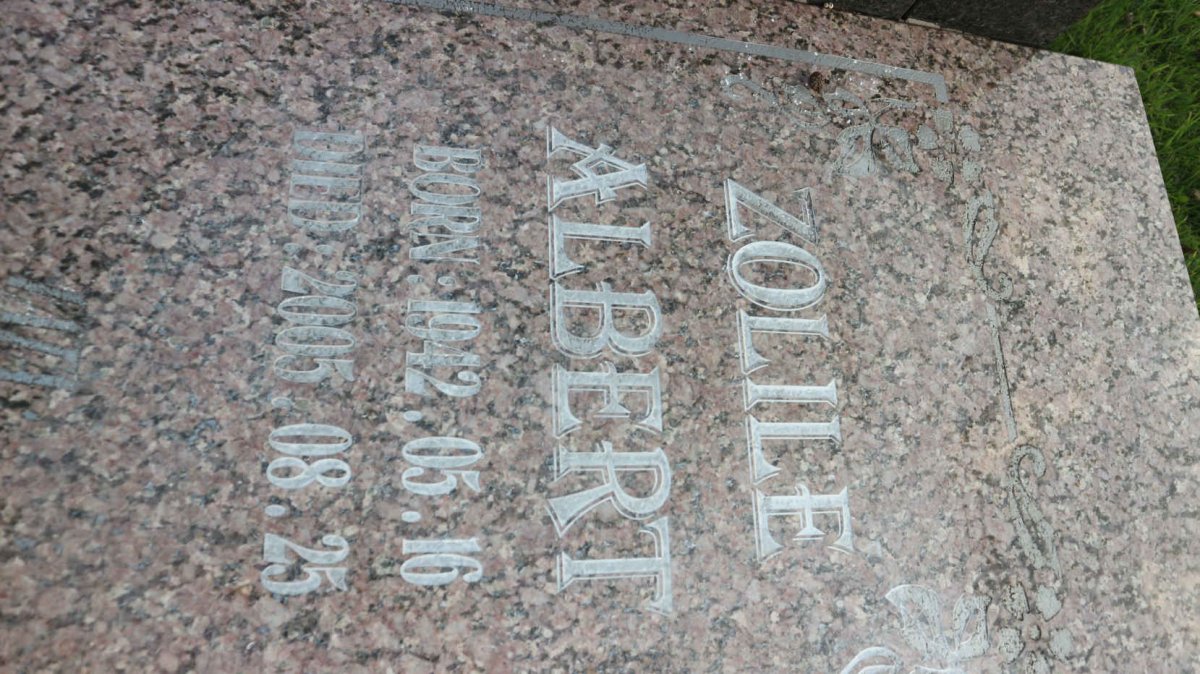 NONDUMO Zolile Albert 1942-2005