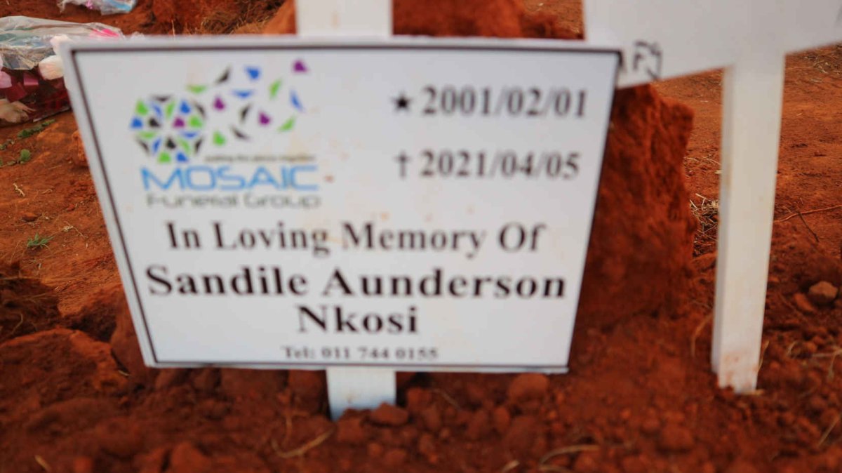 NKOSI Sandile Aunderson 2001-2021