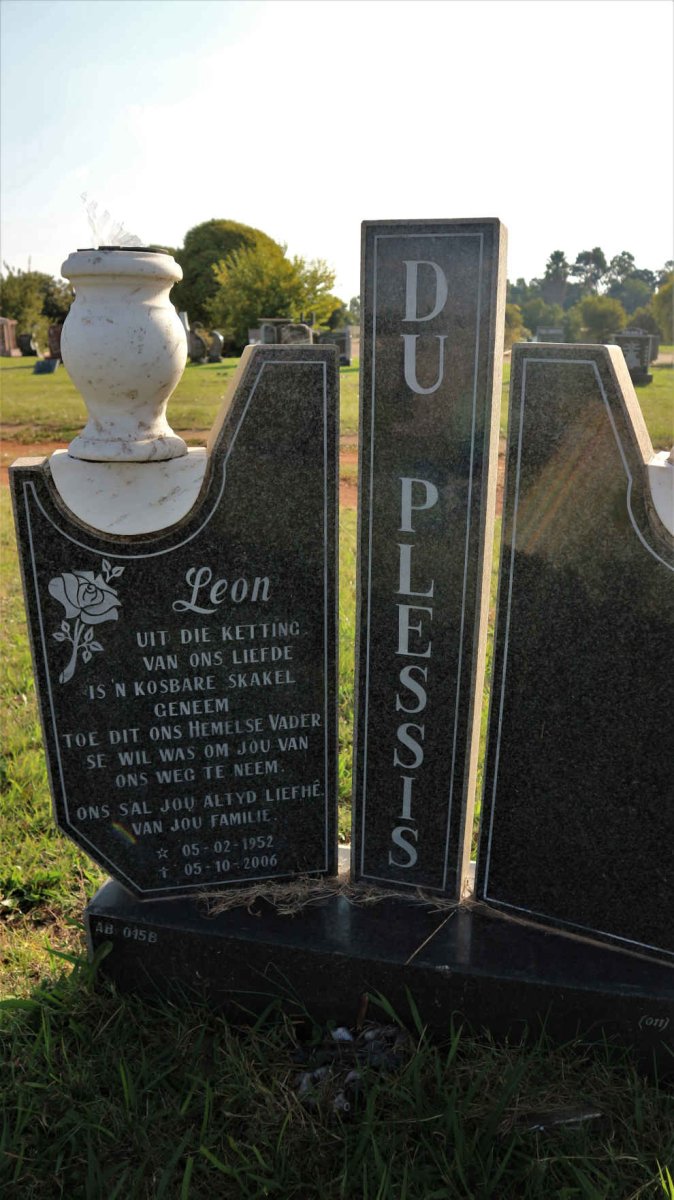 PLESSIS Leon, du 1952-2006