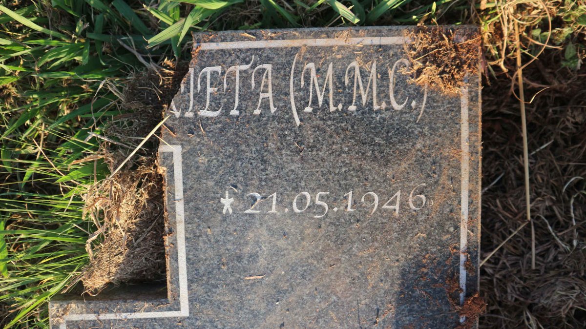 POTGIETER Kobie 1946-2011 &amp; M.M.C. 1946-