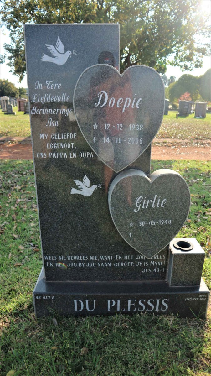 PLESSIS Doepie, du 1938-2006 &amp; Girlie 1940-