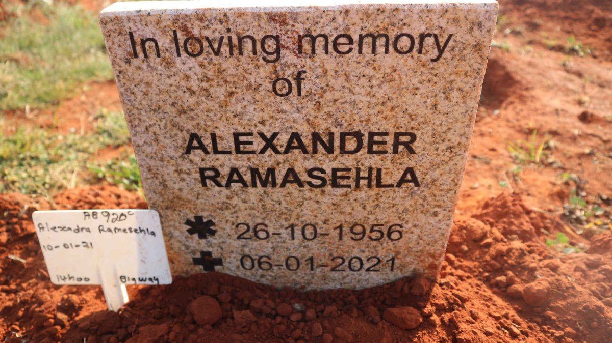 RAMASEHLA Alexander 1956-2021