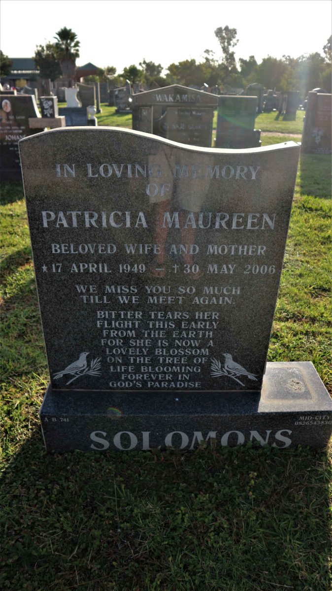 SOLOMONS Patricia Maureen 1949-2006
