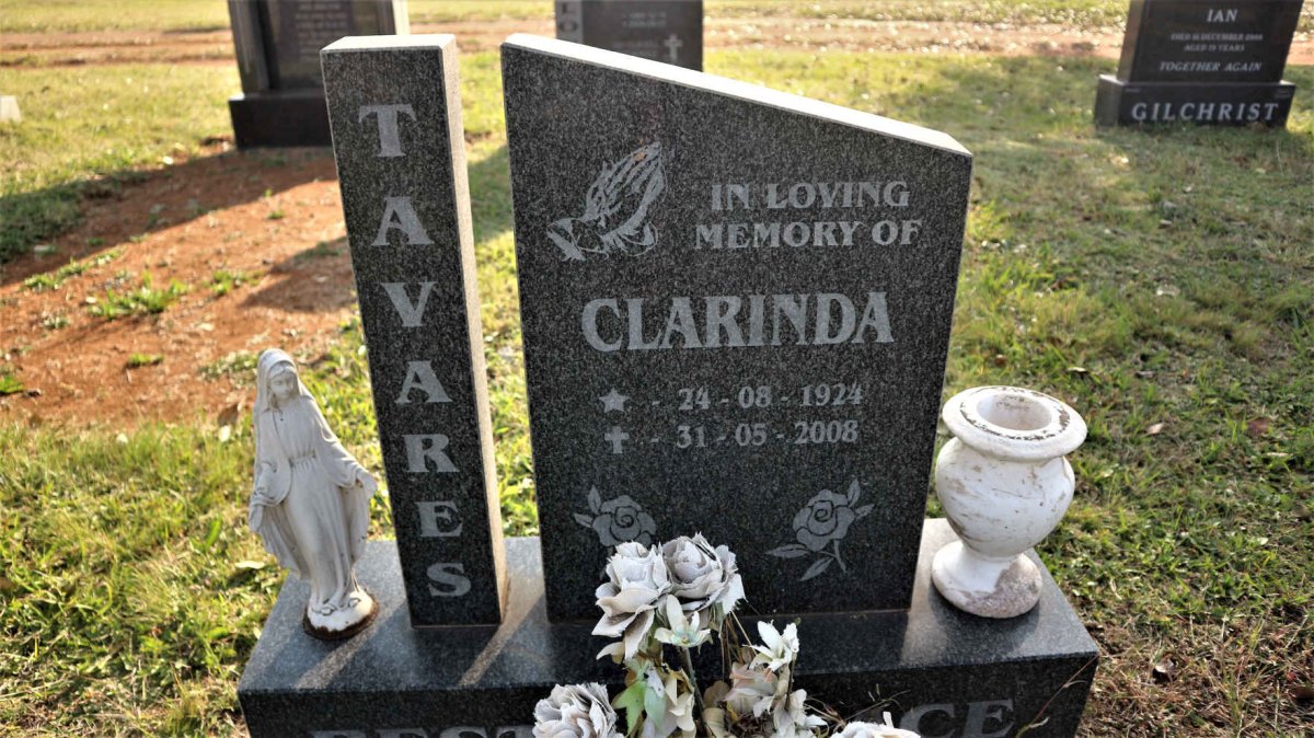 TAVARES Clarinda 1924-2008