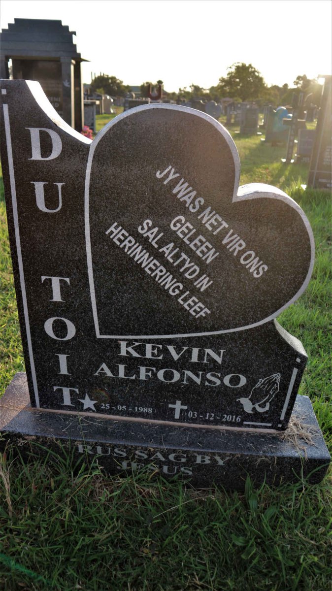 TOIT Kevin Alfonso, du 1988-2016