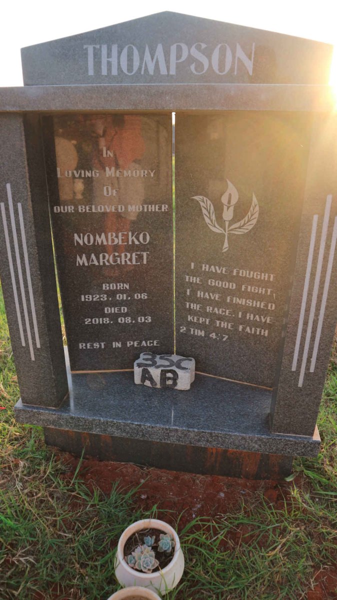 THOMPSON Nombeko Margret 1923-2018