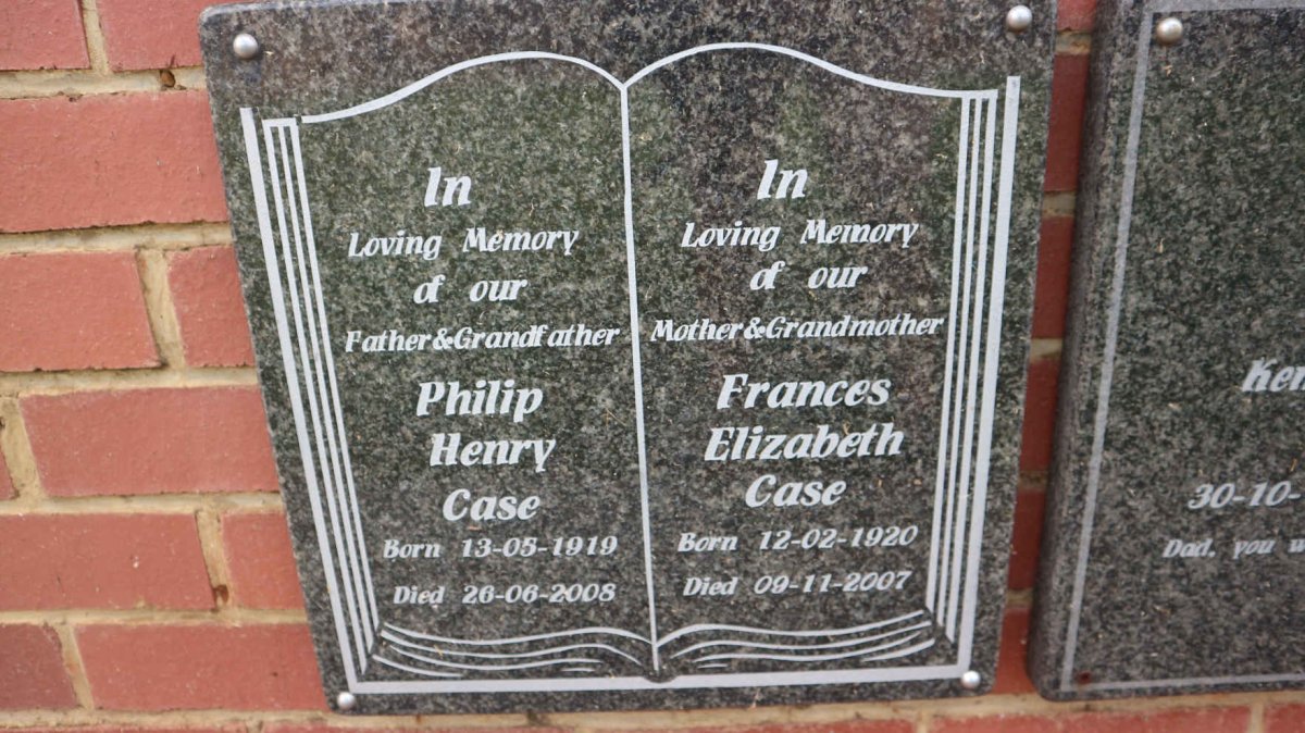 CASE Philip Henry 1919-2008 &amp; Frances Elizabeth 1920-2007
