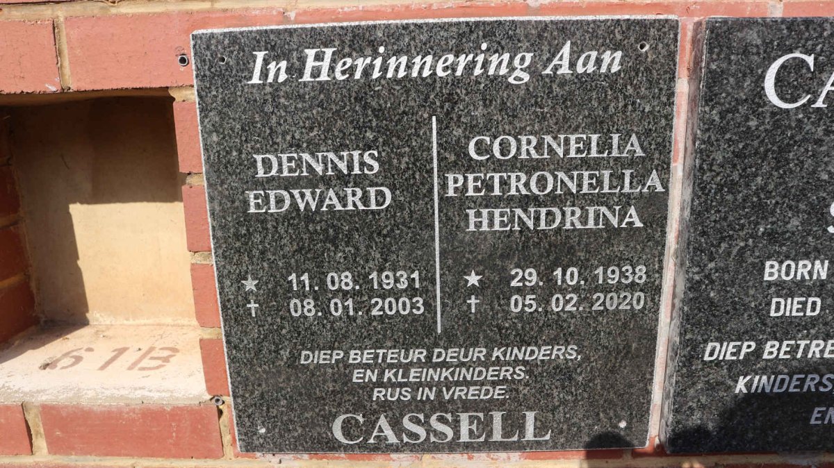 CASSELL Dennis Edward 1931-2003 &amp; Cornelia Petronella Hendrina 1938-2020