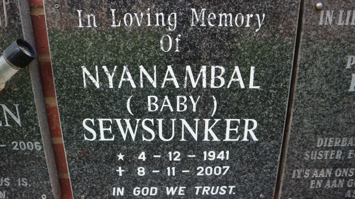SEWSUNKER Nyanambal 1941-2007