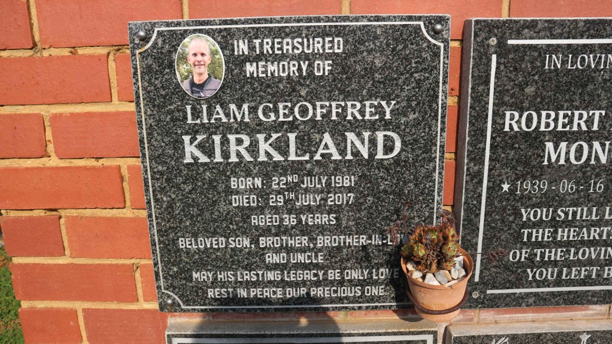 KIRKLAND Liam Geoffrey 1981-2017