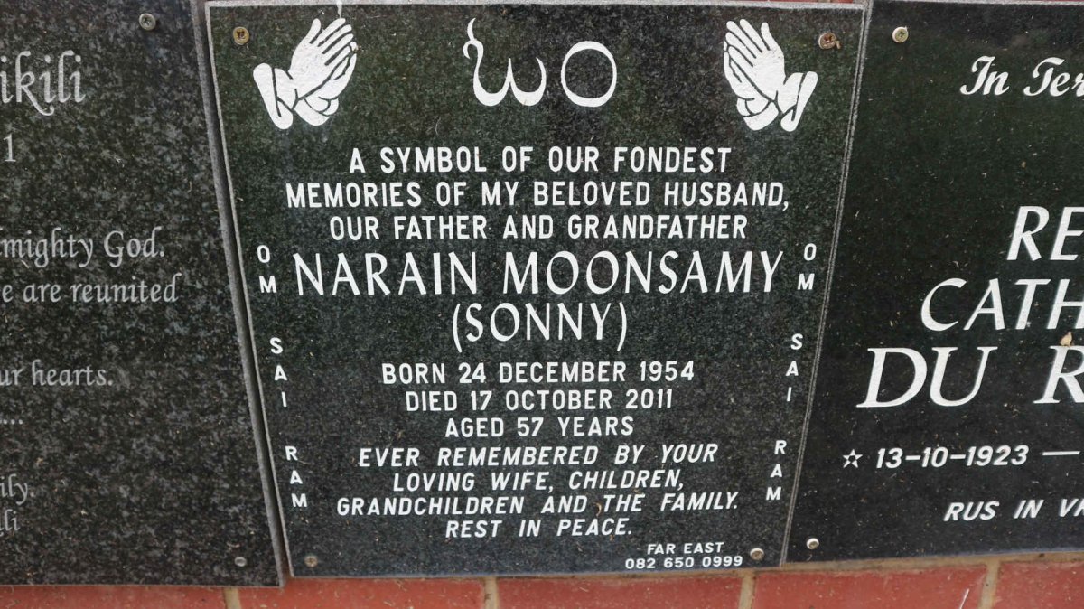 MOONSAMY Narain 1954-2011
