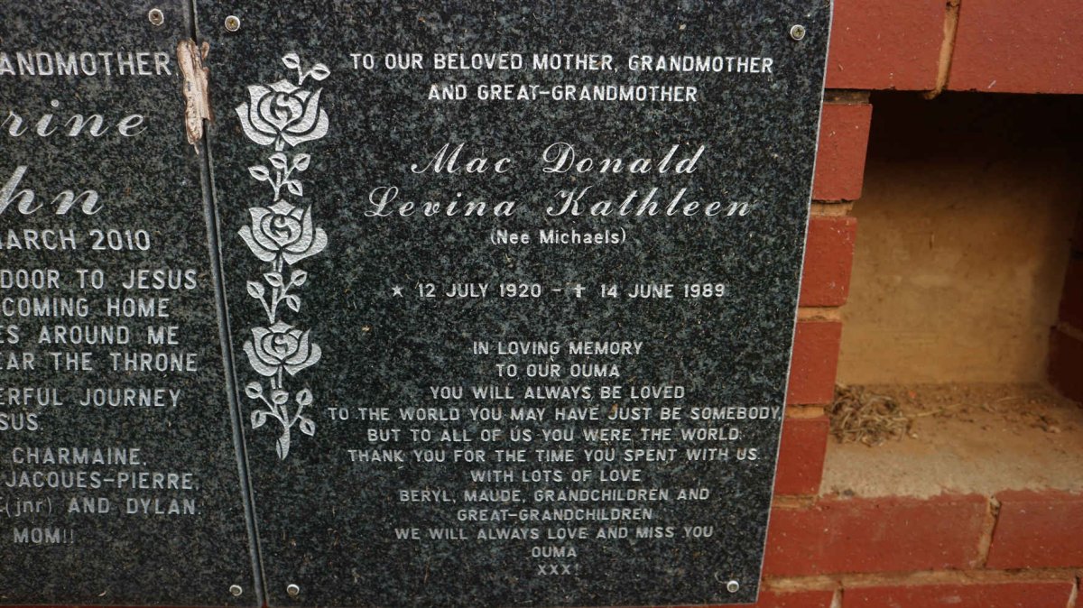 MACDONALD Levina Kathleen 1920-1989