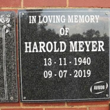 MEYER Harold 1940-2019